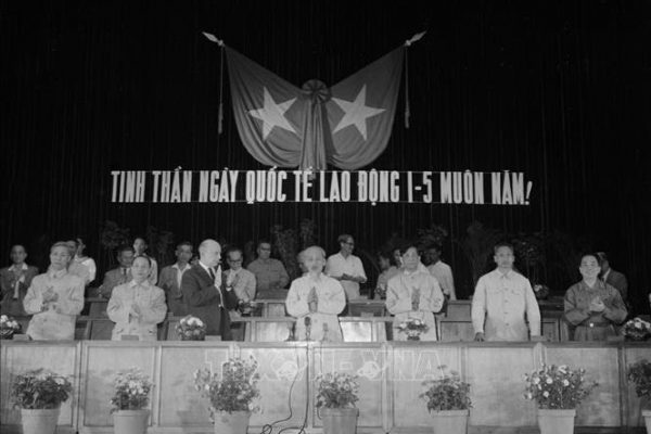 Tinh thần Ngày Quốc tế Lao động 1/5